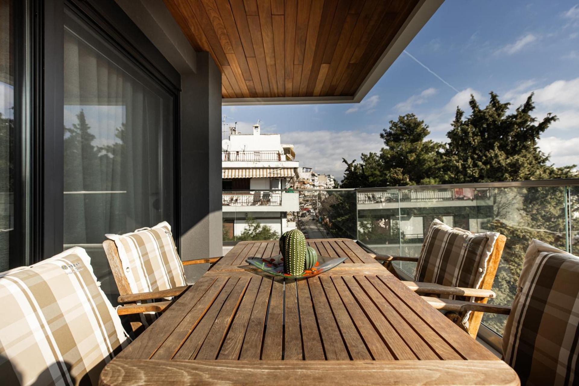 Cozy Apartment In Kalamaria, Salonicco Esterno foto