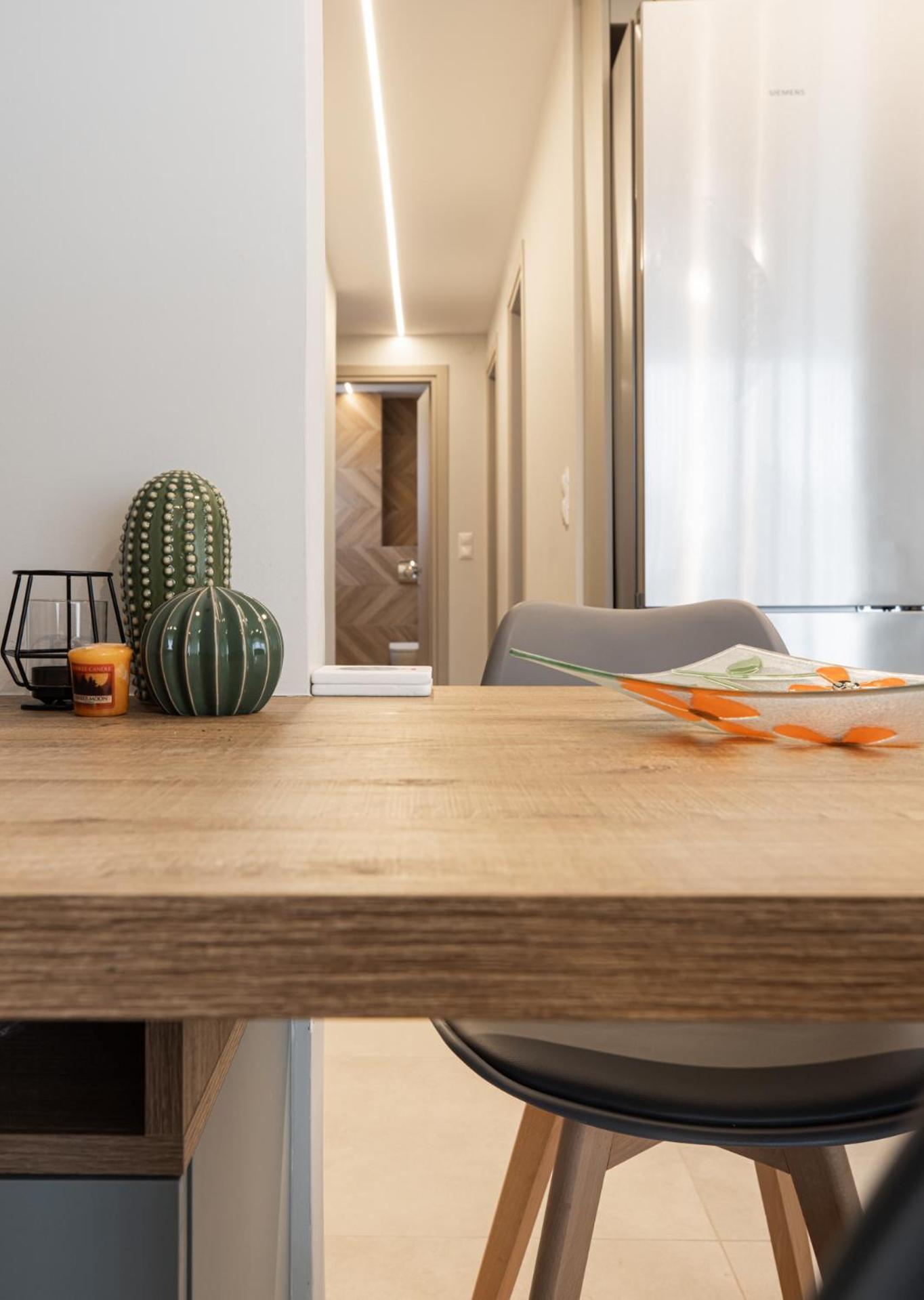 Cozy Apartment In Kalamaria, Salonicco Esterno foto
