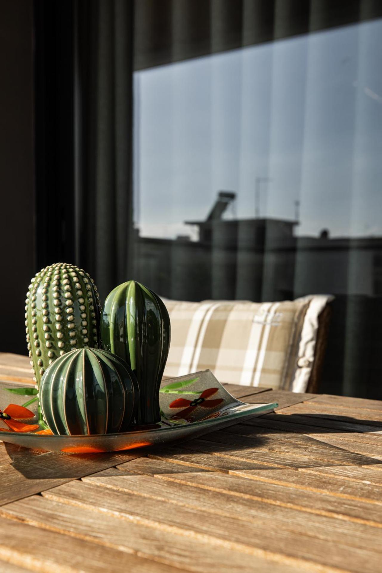 Cozy Apartment In Kalamaria, Salonicco Esterno foto