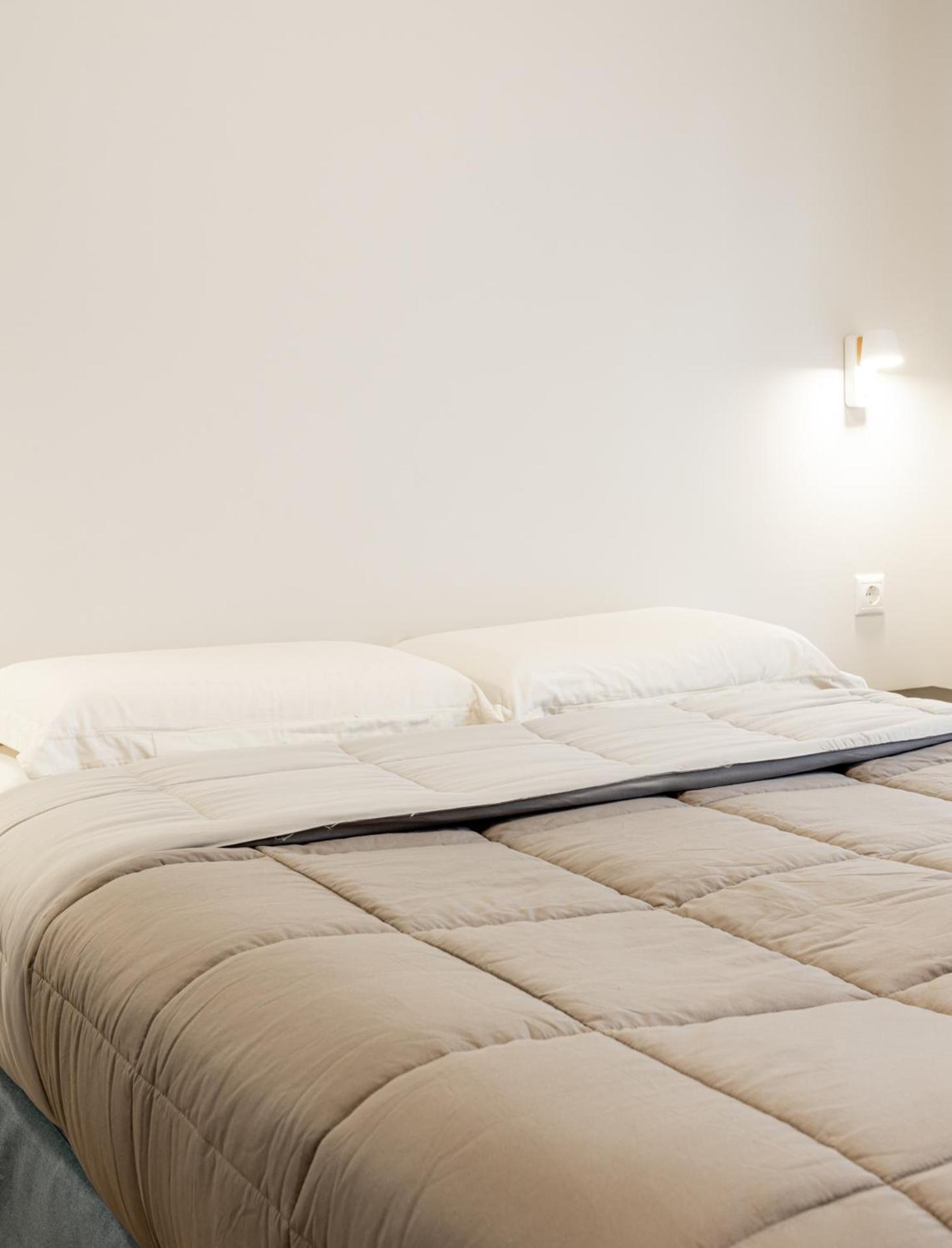 Cozy Apartment In Kalamaria, Salonicco Esterno foto