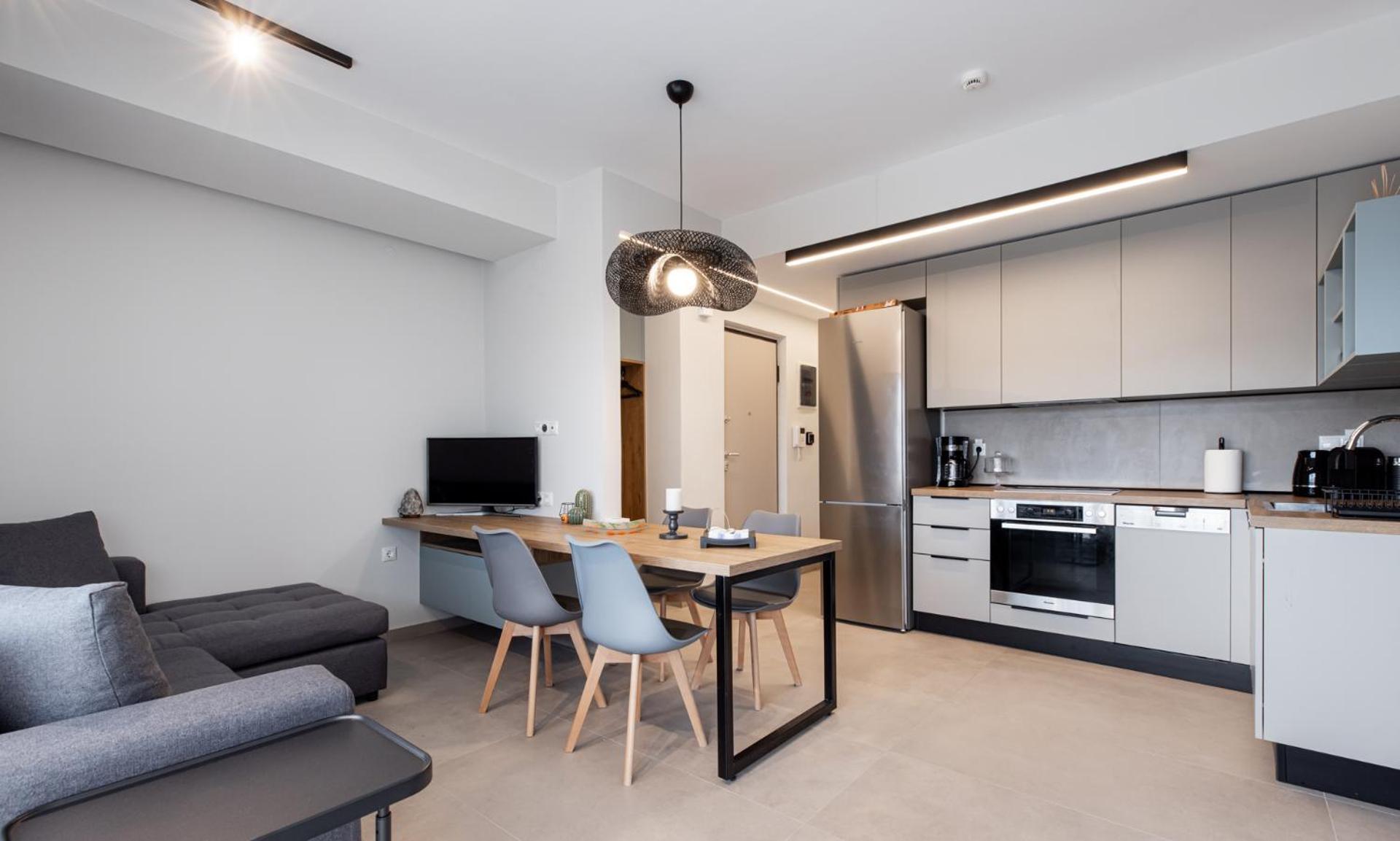 Cozy Apartment In Kalamaria, Salonicco Esterno foto